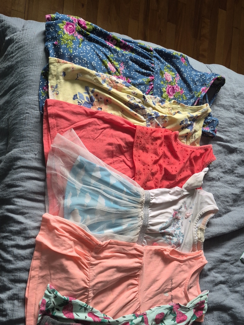 Lot of 10 Girls Play Dresses Size 4 / 4T OshKosh H&M Carter's